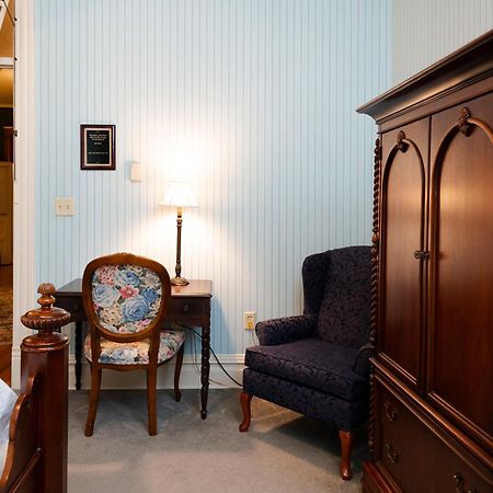 Hotel Captain Henderson House Arkadelphia Zimmer foto