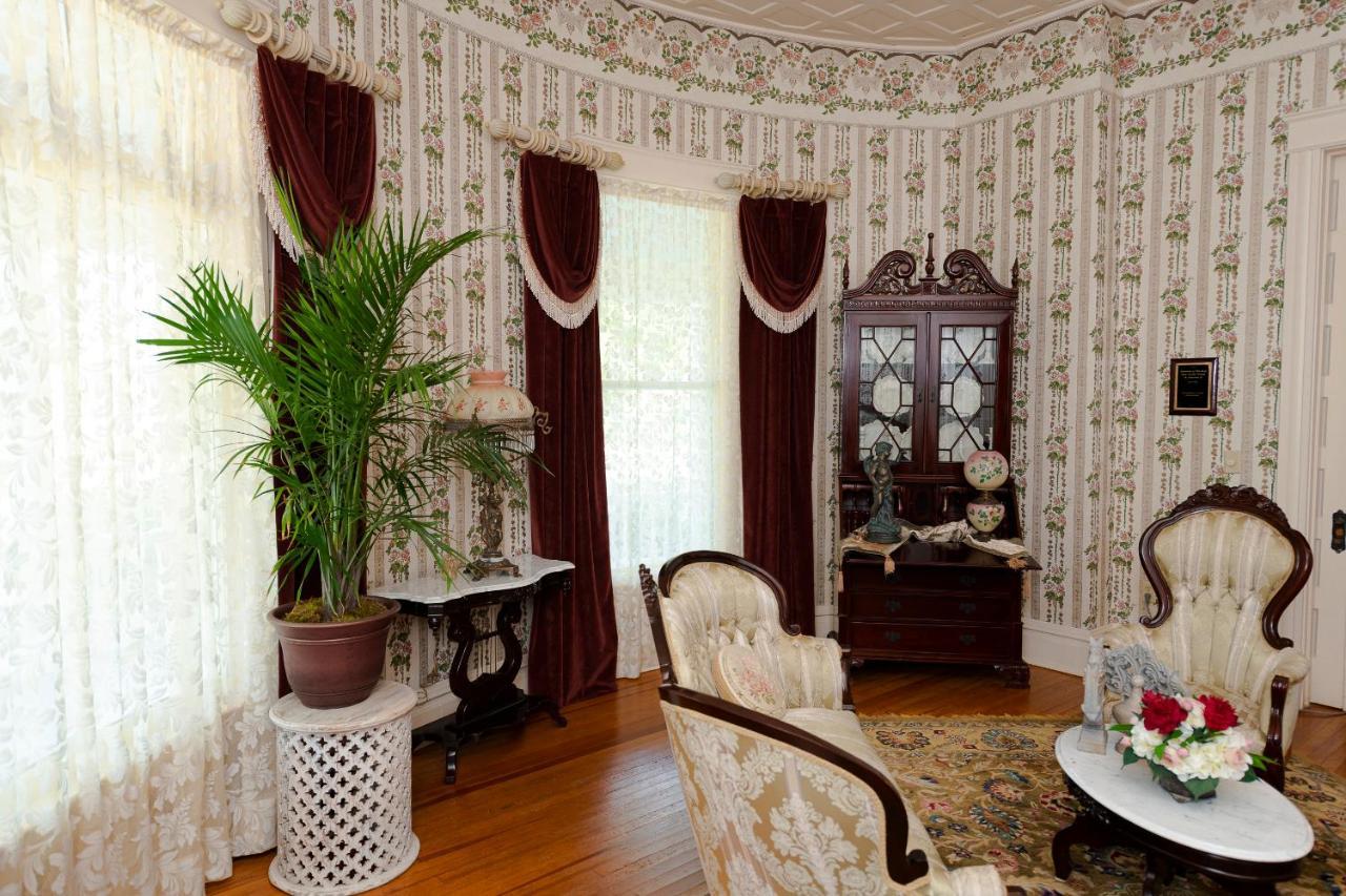 Hotel Captain Henderson House Arkadelphia Exterior foto