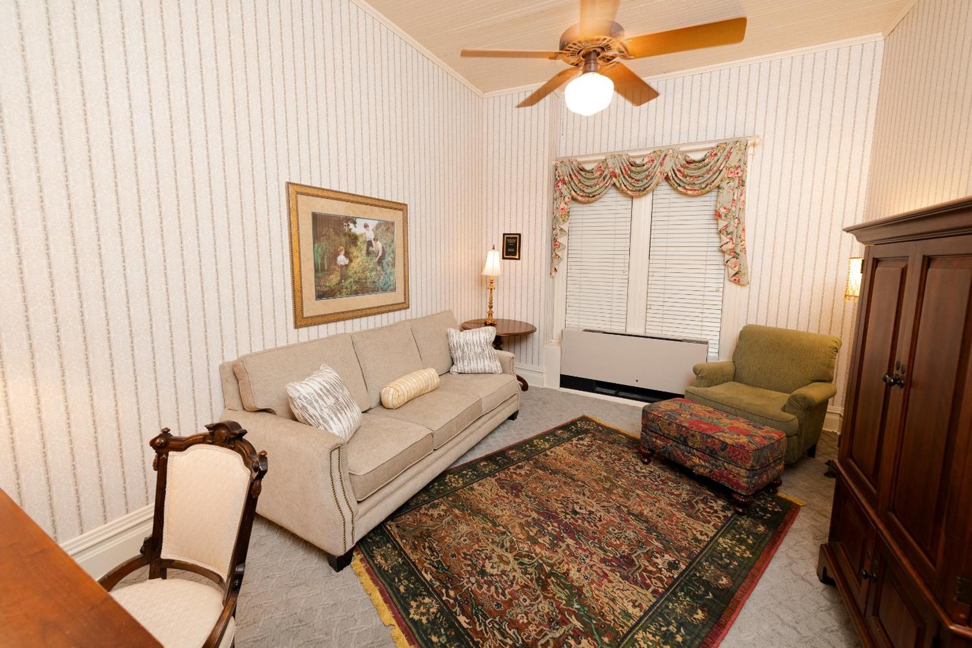 Hotel Captain Henderson House Arkadelphia Zimmer foto